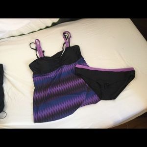 Women’s bathing suit